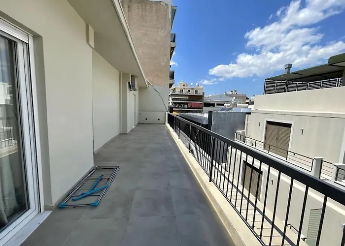 Luxury Penthouse In Pagrati
