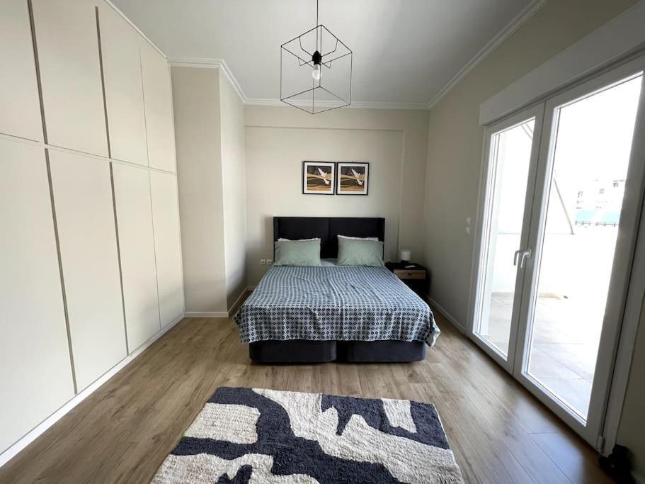 Luxury Penthouse In Pagrati Apartment *